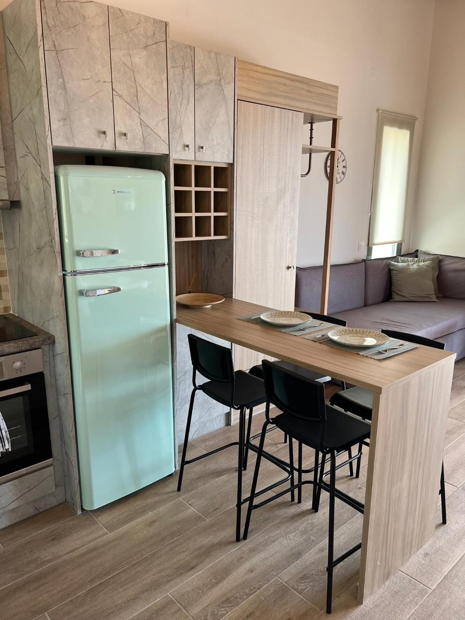 Apolithon Premium Houses Sigrion Bagian luar foto