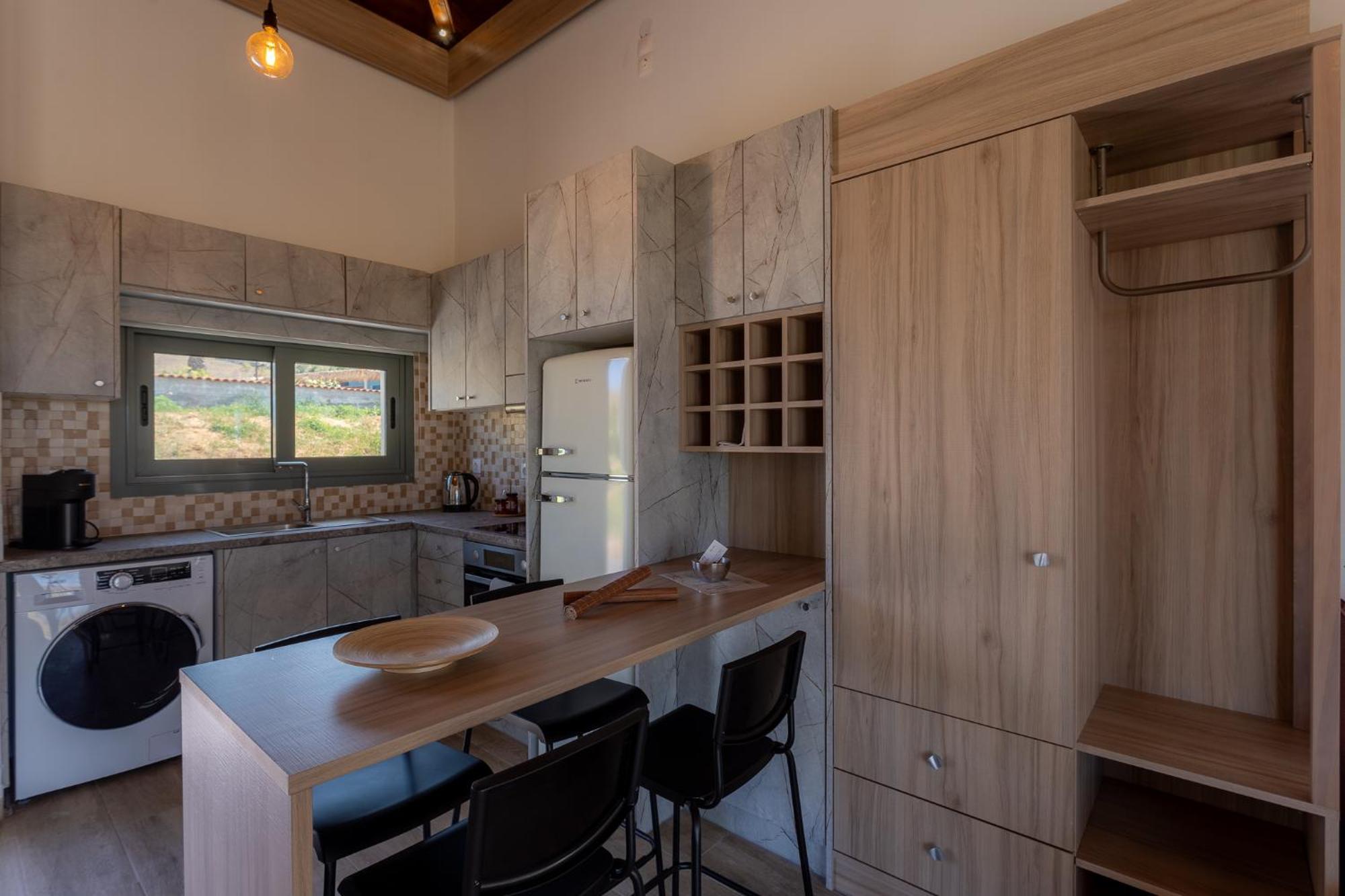 Apolithon Premium Houses Sigrion Bagian luar foto